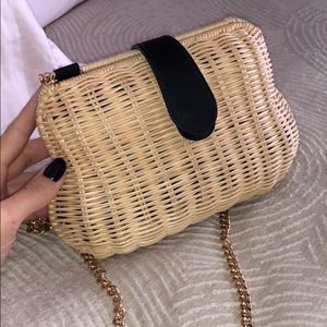 Straw purse
